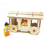 covered wagon with playmobil figurines