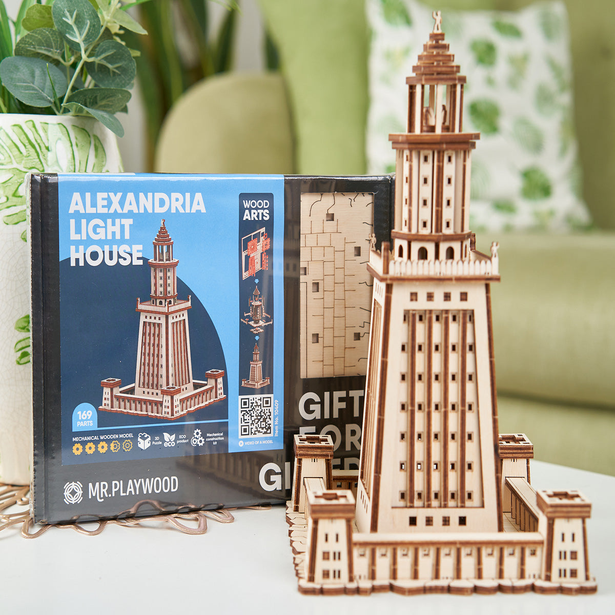 mr playwood alexandria playhouse box and built model